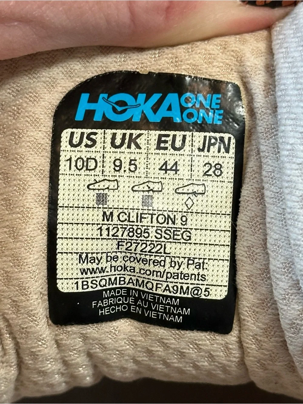 Hoka step into